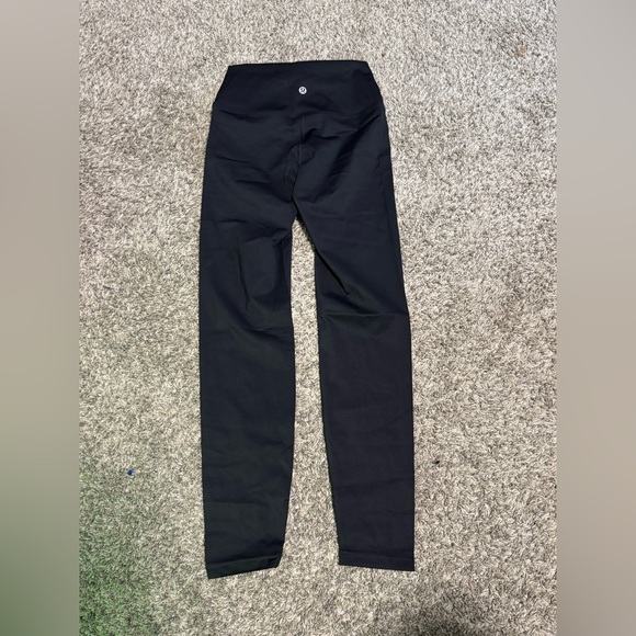 Lululemon leggings - Picture 1 of 3